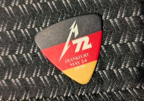 Official metallica m72 bass - metallica,