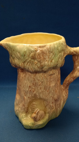 Sylvac rabbit treehouse jug - treehouse,