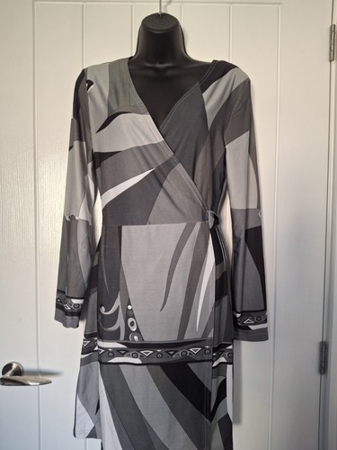 White mark couture collection - white,