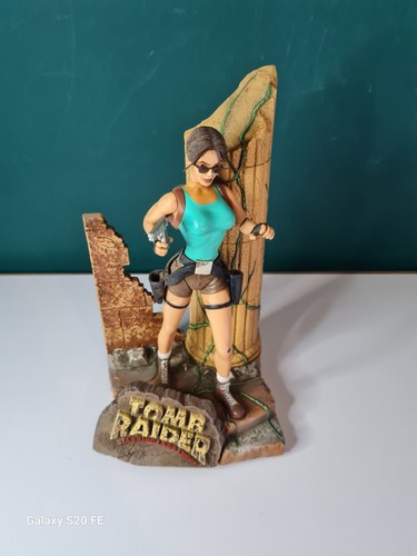 Vintage lara croft tomb raider - vintage,