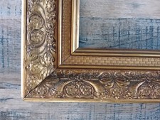 Picture Frame Large Gold