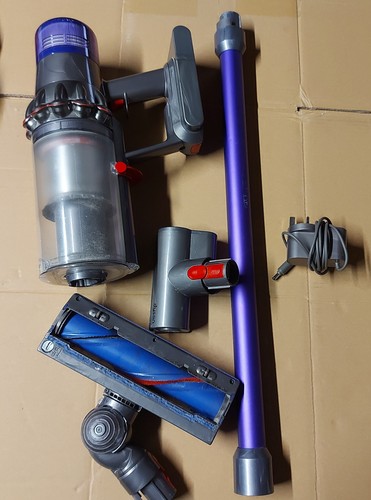 Dyson v11 cordless - v11, vaccuum