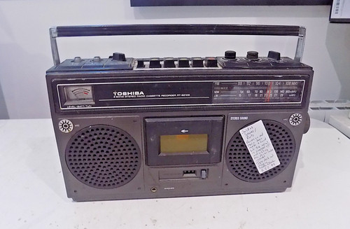 Toshiba 8210s stereo radio - rt-8210s,