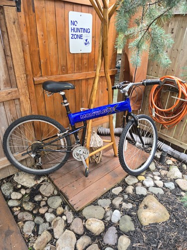 Montague folding bike - montague, x