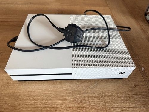 Microsoft xbox one - one, s