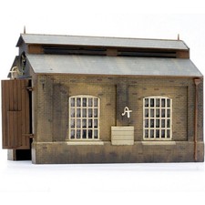 OO Gauge Dapol Engine Shed