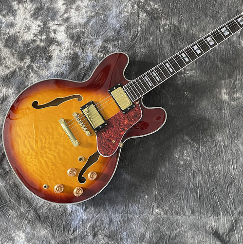 Custom electric guitar - es,