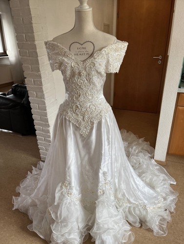 True vintage pronovias - true, vintage-pronovias