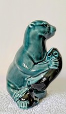 Poole Pottery otter with fish