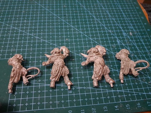 Tuskgor chariot crew - x,