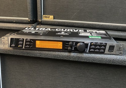 Behringer deq2496 ultracurve - behringer,