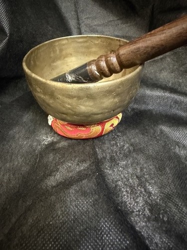 Antique healing singing bowl - healing,