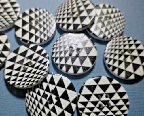 Black white geometric - black,