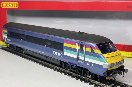Hornby r4396 mk3 dvt anglia - br,