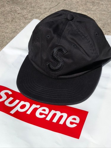 Supreme tonal logo panel - supreme,