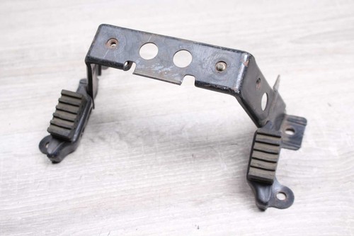 Tank holder suzuki - tank,