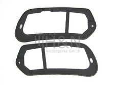 Seals tail light set set