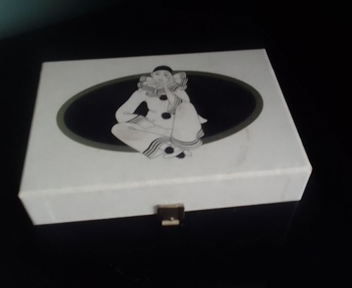 Vintage pierrot sad clown - pierrot,