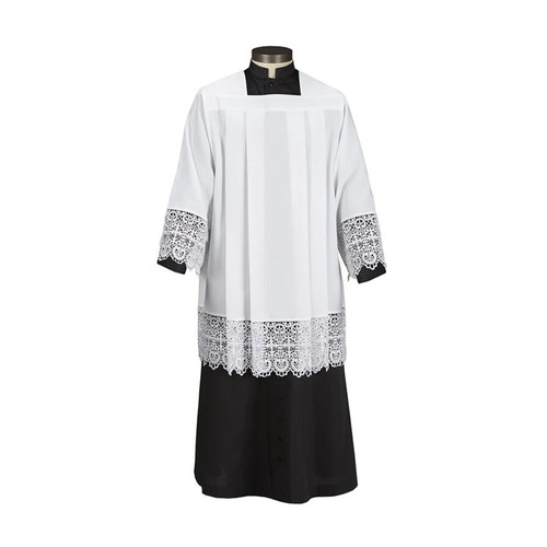 Traditional budded cross lace - budded,
