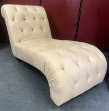 Chaise Longue Very Strong Structure. Good Condition. Natural Colour