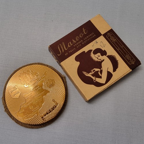 Stunning vintage brass mascot - stunning,