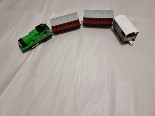 Thomas the tank tomy - thomas,