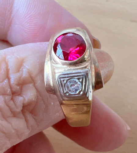 Vintage 10k yellow gold ruby - yellow,