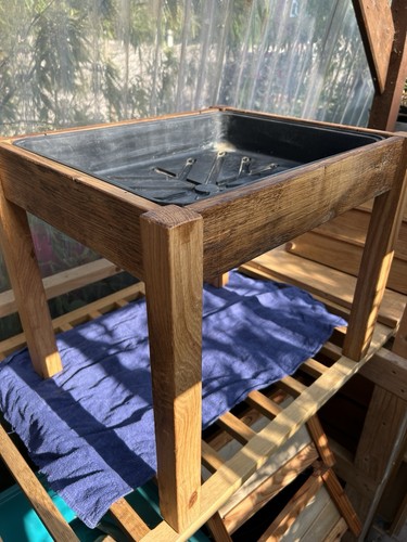 Large plant pot stand - , made