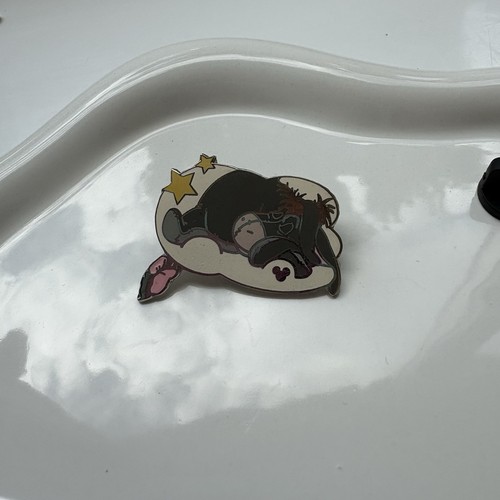 Disney pin eeyore - disney,