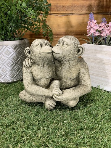 Stone garden kissing monkey - garden,