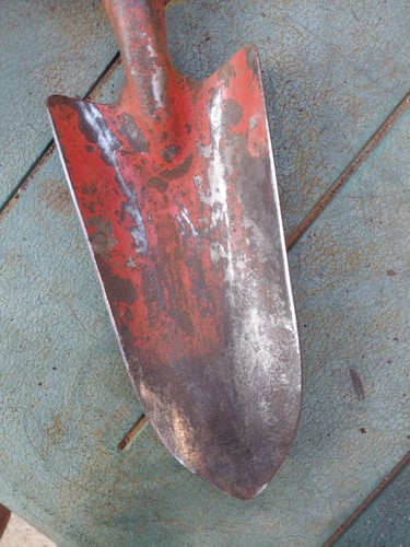 Vintage garden trowel - vintage,