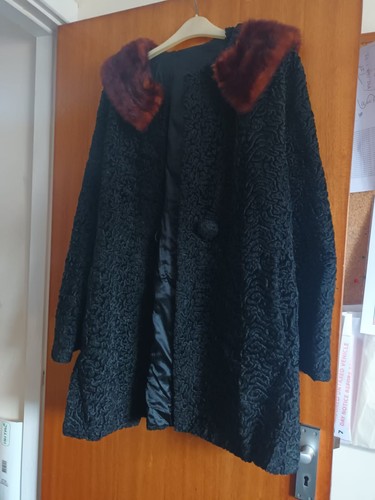 Vintage ladies black astra - vintage,