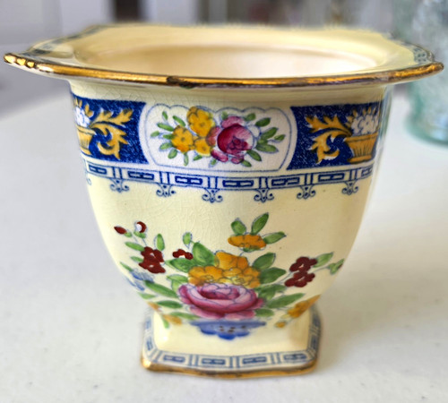 Bone china floral decorative - floral,