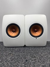 KEF LS50 Wireless Bookshelf