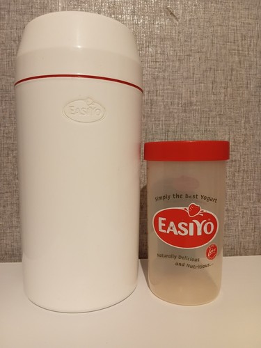 Easiyo red yogurt maker - red, 1kg