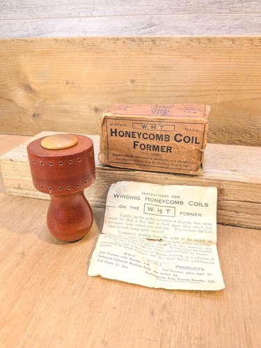 1920s wht wooden - wht,