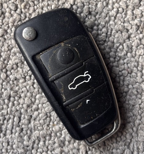 Genuine audi button - 3,