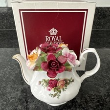 Royal Albert Old Country Roses Mini Tea Pot Hand Painted Flowers. Boxed!