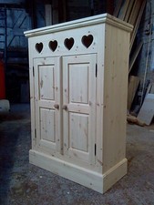 BESPOKE HANDMADE PINE LINEN CUPBOARD/LARDER UNIT