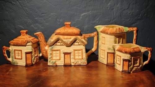 Keele pottery tea - keele, set