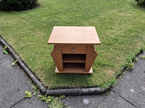 Wooden magazine rack - wooden, rack/side
