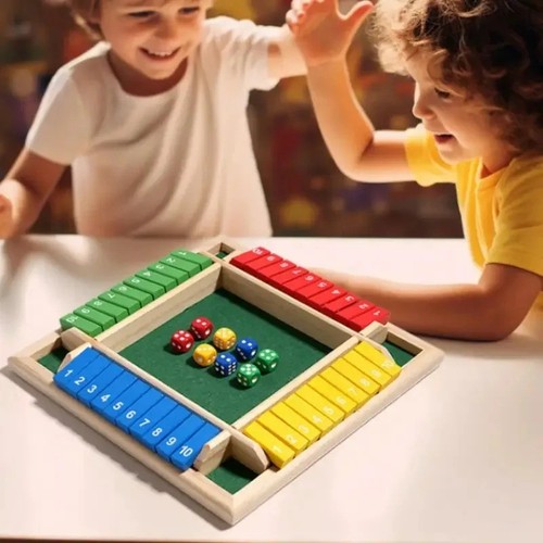 Wooden dice board game shut - wooden,