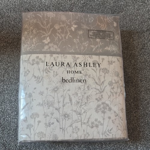 Laura ashley lisette - laura, elegant