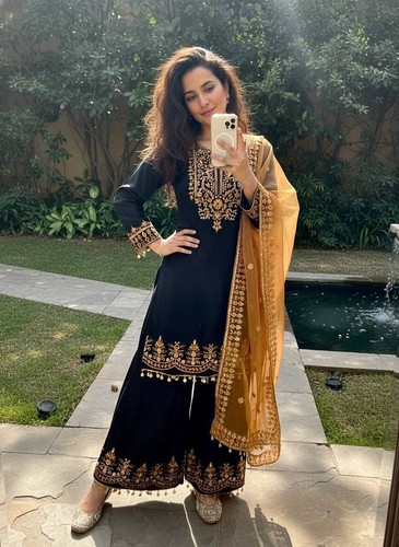 Salwar kameez indian - salwar,