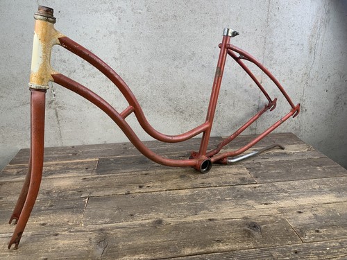 Vintage schwinn girls bike - schwinn,