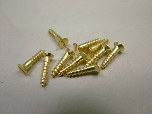 Small solid brass screws,pack