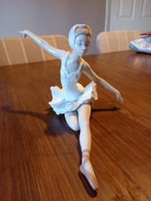 *** LLADRO Figurine Ballerina