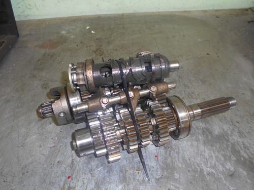 Kawasaki gtr 1000 gearbox - kawasaki,