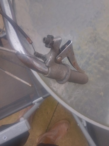 Mobylette left hand - left, brake