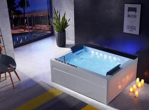Whirlpool bathtub person tub - 2,